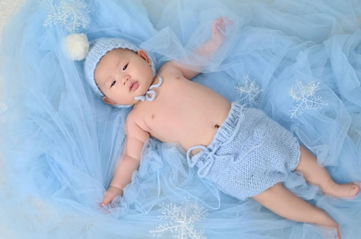 佛山宝宝流黄鼻涕打喷嚏